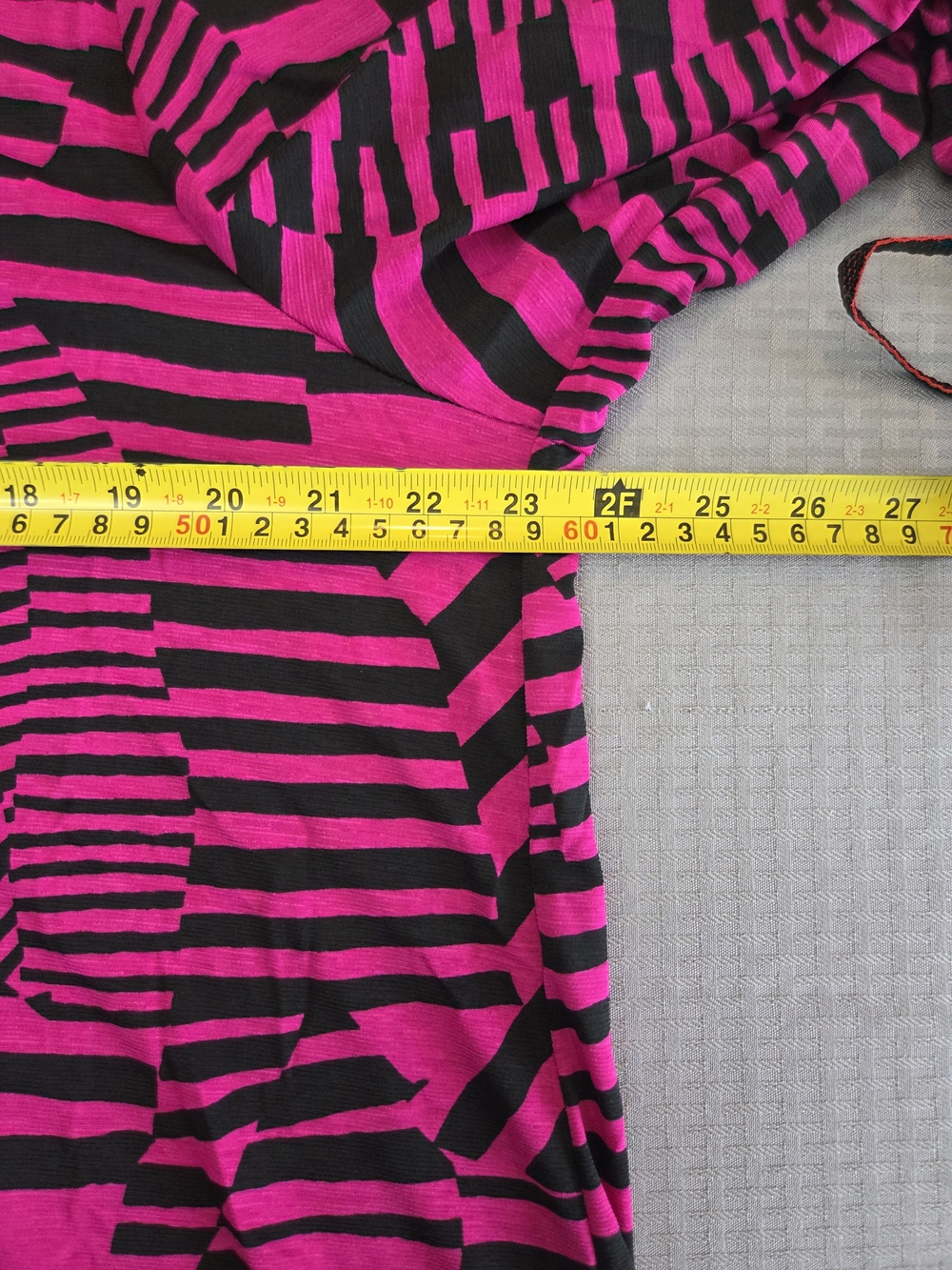Dear Scarlett Women’s V-Neck Striped Tunic Top - Magenta & Black-XL - Picture 6 of 8